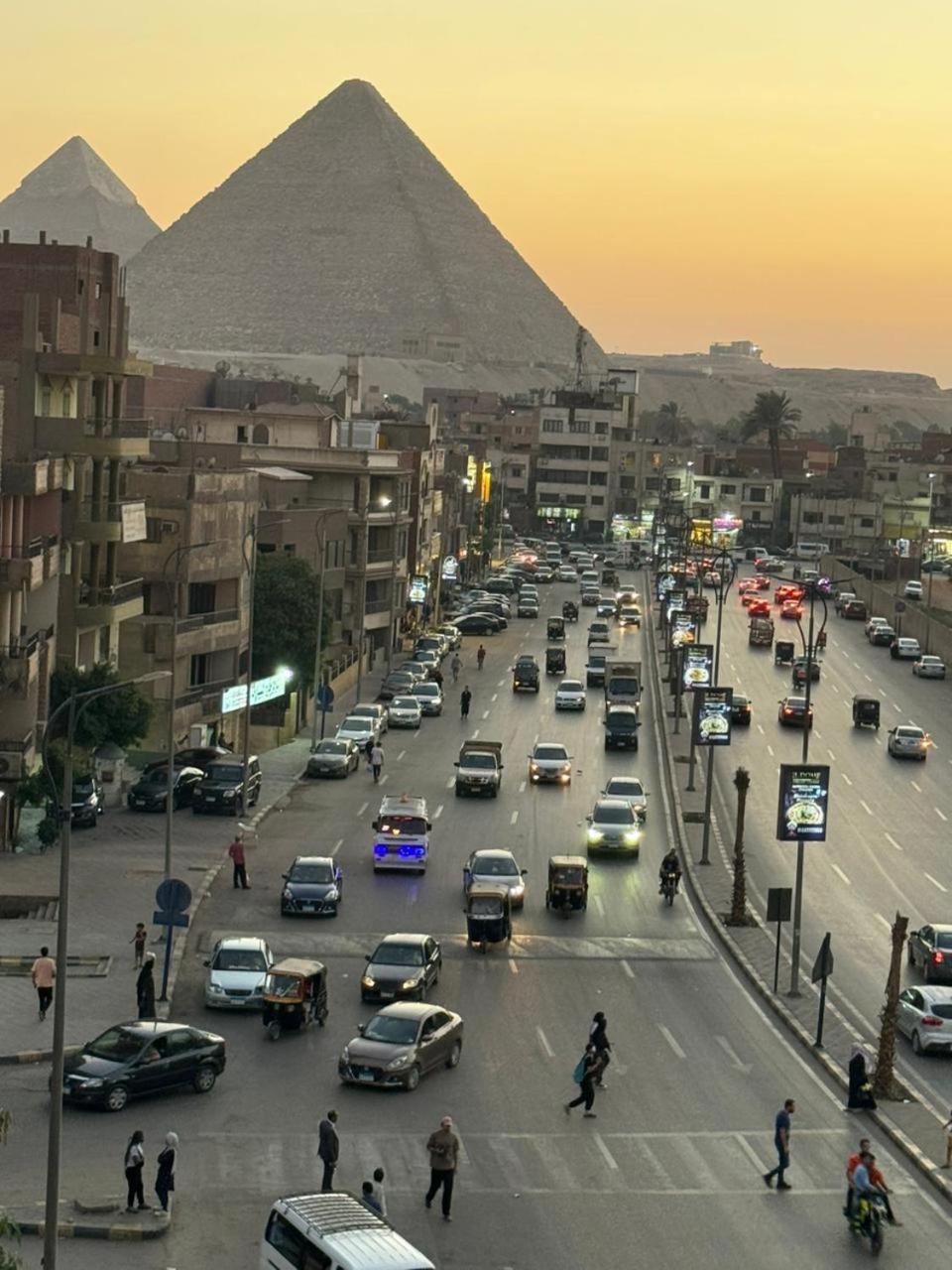 Khufu Pyramids Inn Nazlet el-Sîsi Kültér fotó