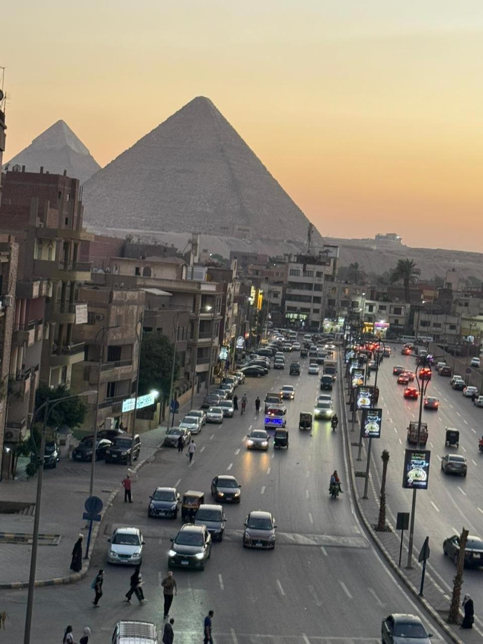 Khufu Pyramids Inn Nazlet el-Sîsi Kültér fotó